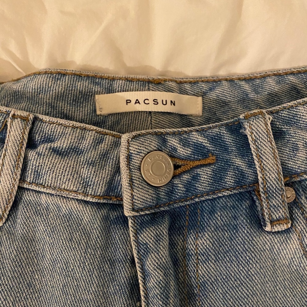 Pacsun Mom jeans!
